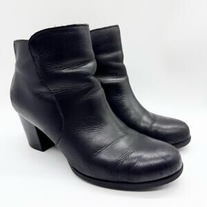 Born Alter Zippered Heeled Booties Black Size 9 Office Minimalist Dressy Comfort